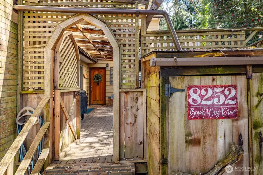 8252 Beach Way Drive, Blaine, WA 98230 - #3