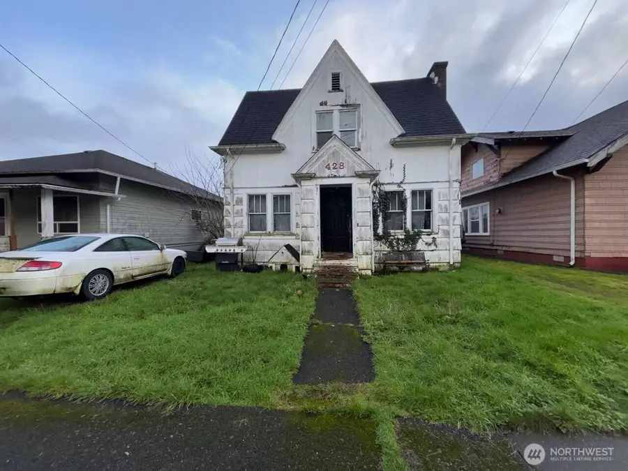 428 Eklund Avenue, Hoquiam, WA 98550 - #2