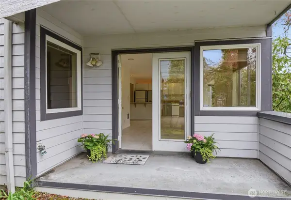 4811 Phinney Avenue N #101, Seattle, WA 98103