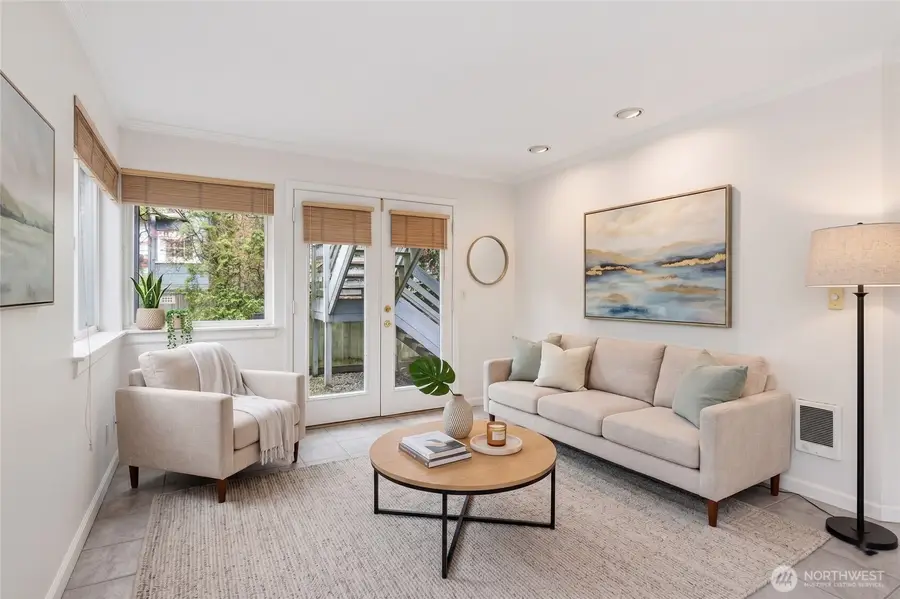 4811 Phinney Avenue N #101, Seattle, WA 98103 - #3