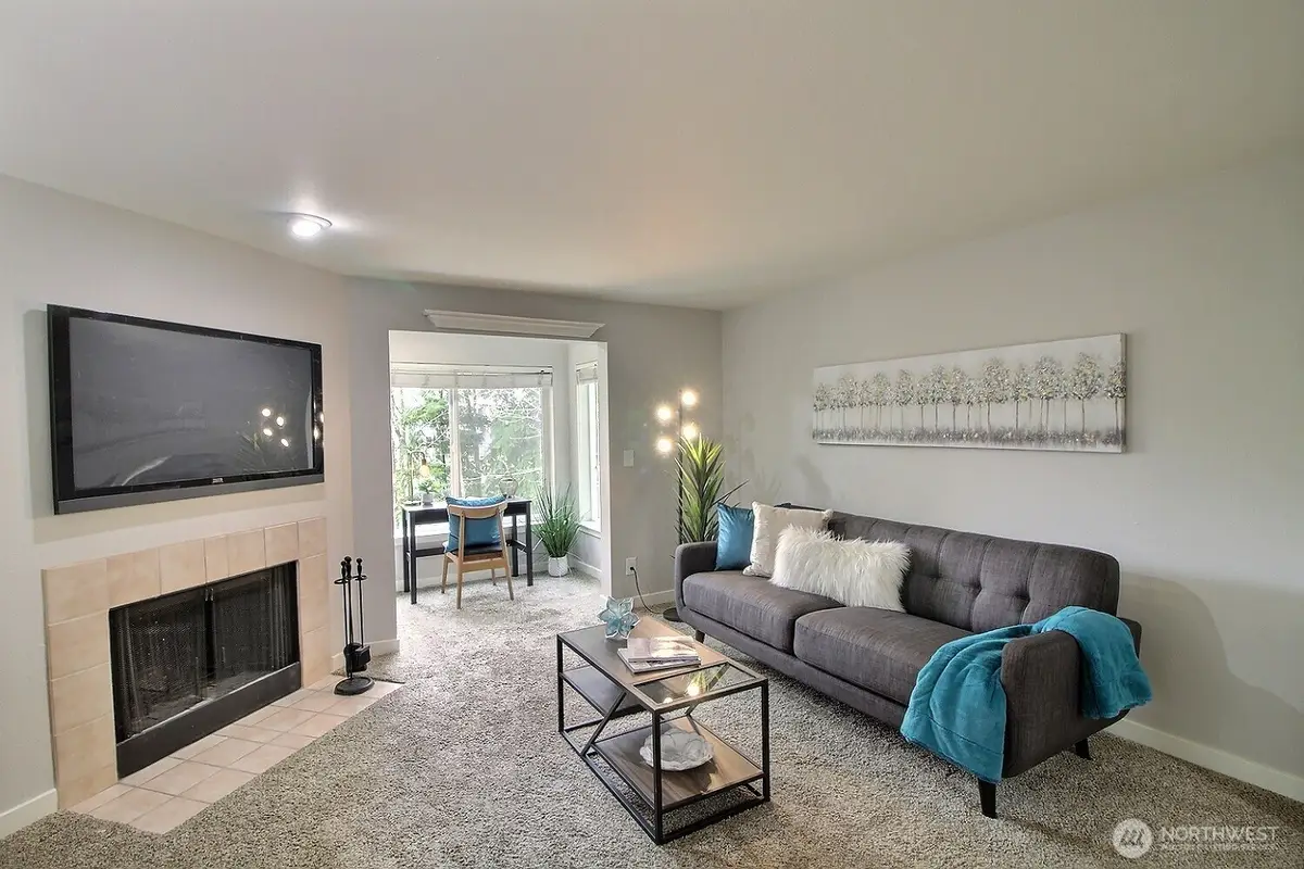975 Aberdeen Avenue Ne #L202, Renton, WA 98056 - #1