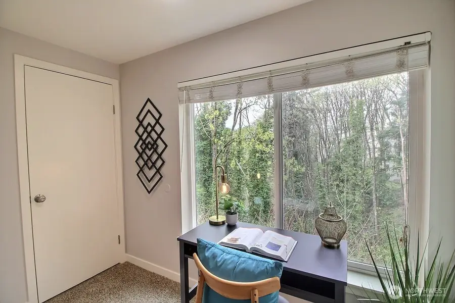 975 Aberdeen Avenue Ne #L202, Renton, WA 98056 - #3