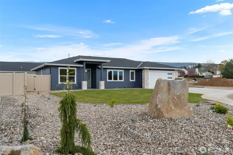 2244 Brinley Court, East Wenatchee, WA 98802 - #2