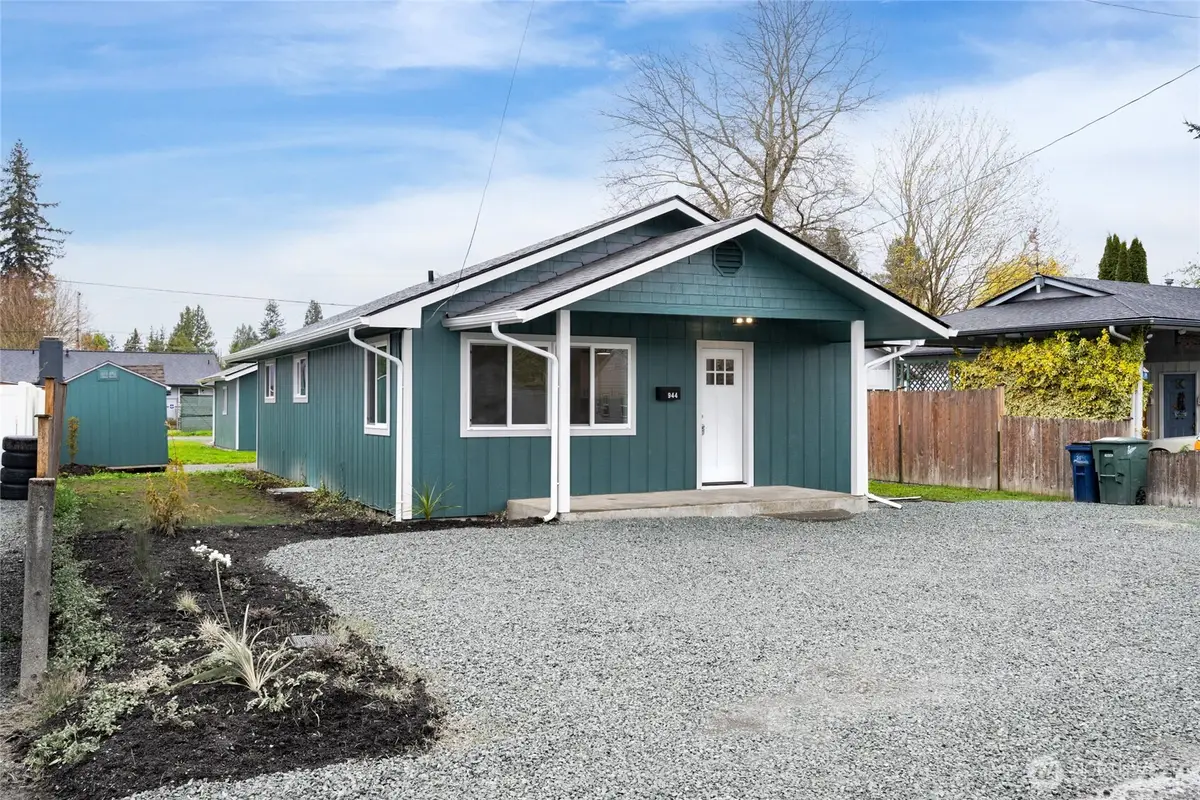944 Fidalgo Street, Sedro Woolley, WA 98284 - #1