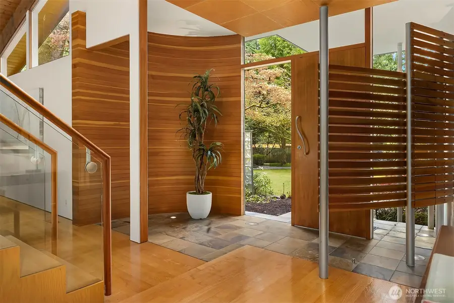 10020 NE 27th Street, Bellevue, WA 98004 - #3