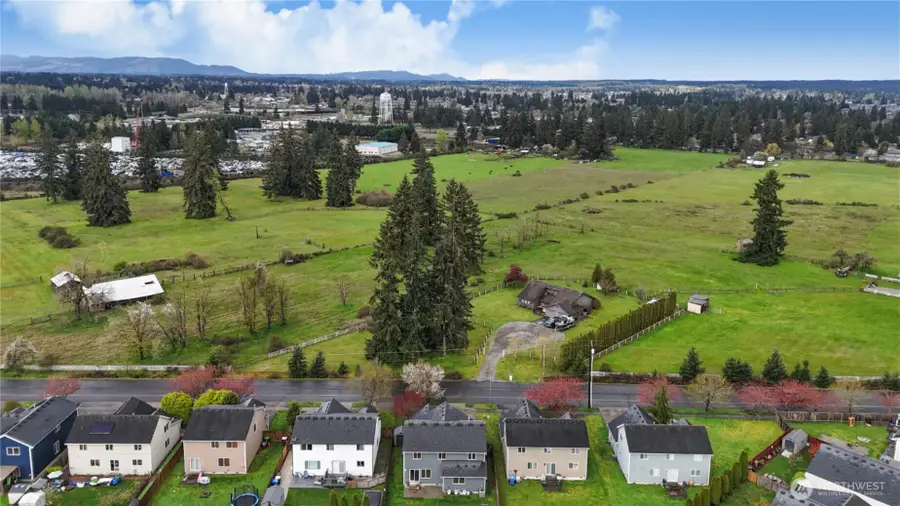 9114 Canal Road Se, Yelm, WA 98597 - #2