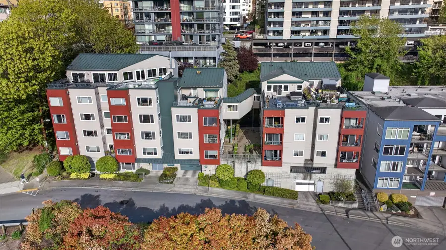 524 6th Avenue W #110, Seattle, WA 98119 - #3