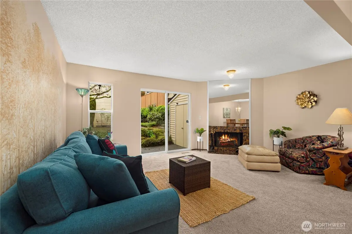 12024 101 Avenue Ne #E2, Kirkland, WA 98034 - #1