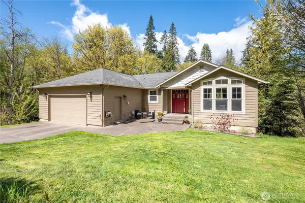 148 W Canyon View Drive, Longview, WA 98632