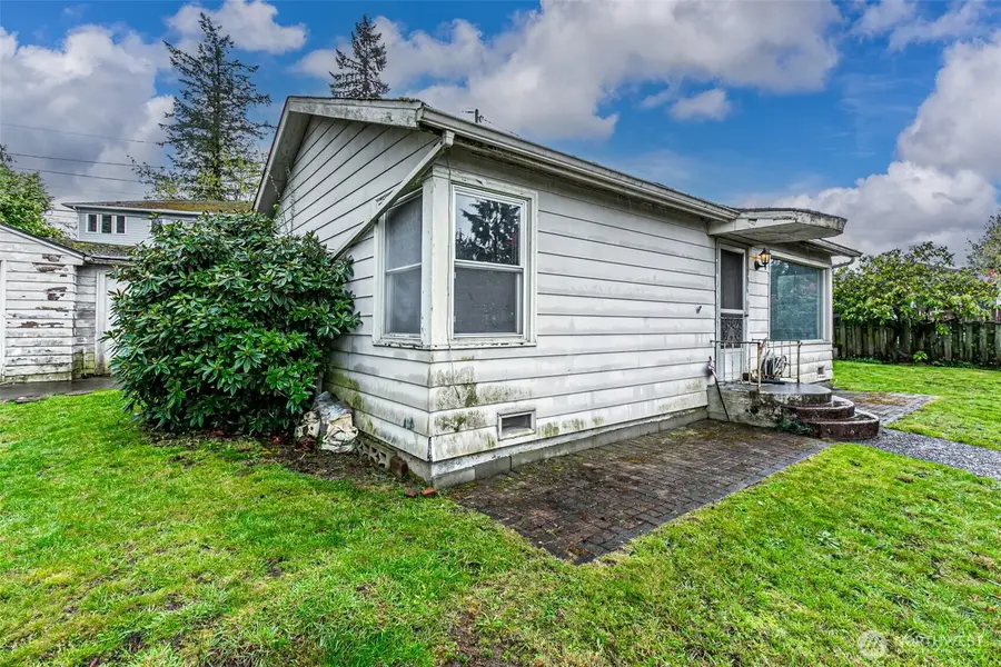 7035 S 127th Street, Seattle, WA 98178 - #2