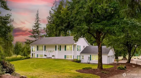 9067 Sunrise Rd, Custer, WA 98240