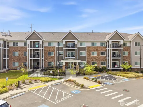 3803 17th Street Sw #216, Puyallup, WA 98373