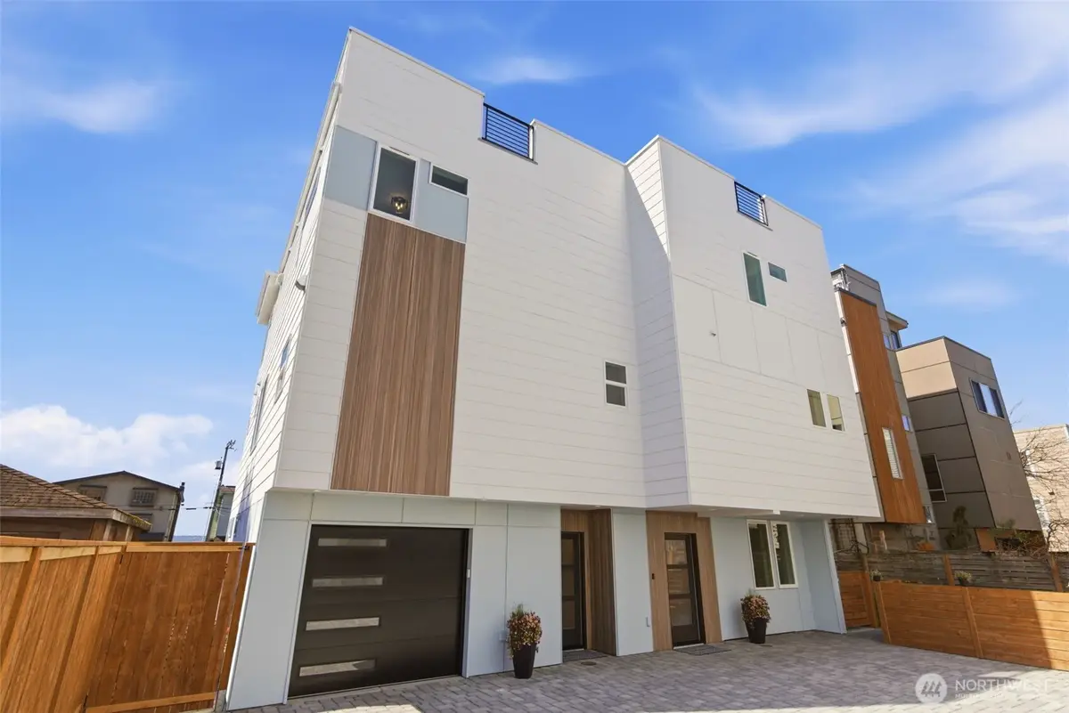 4113 Chilberg Avenue Sw #D, Seattle, WA 98116 - #1