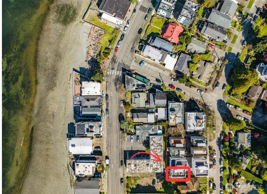 4113 Chilberg Avenue Sw #D, Seattle, WA 98116 - #3