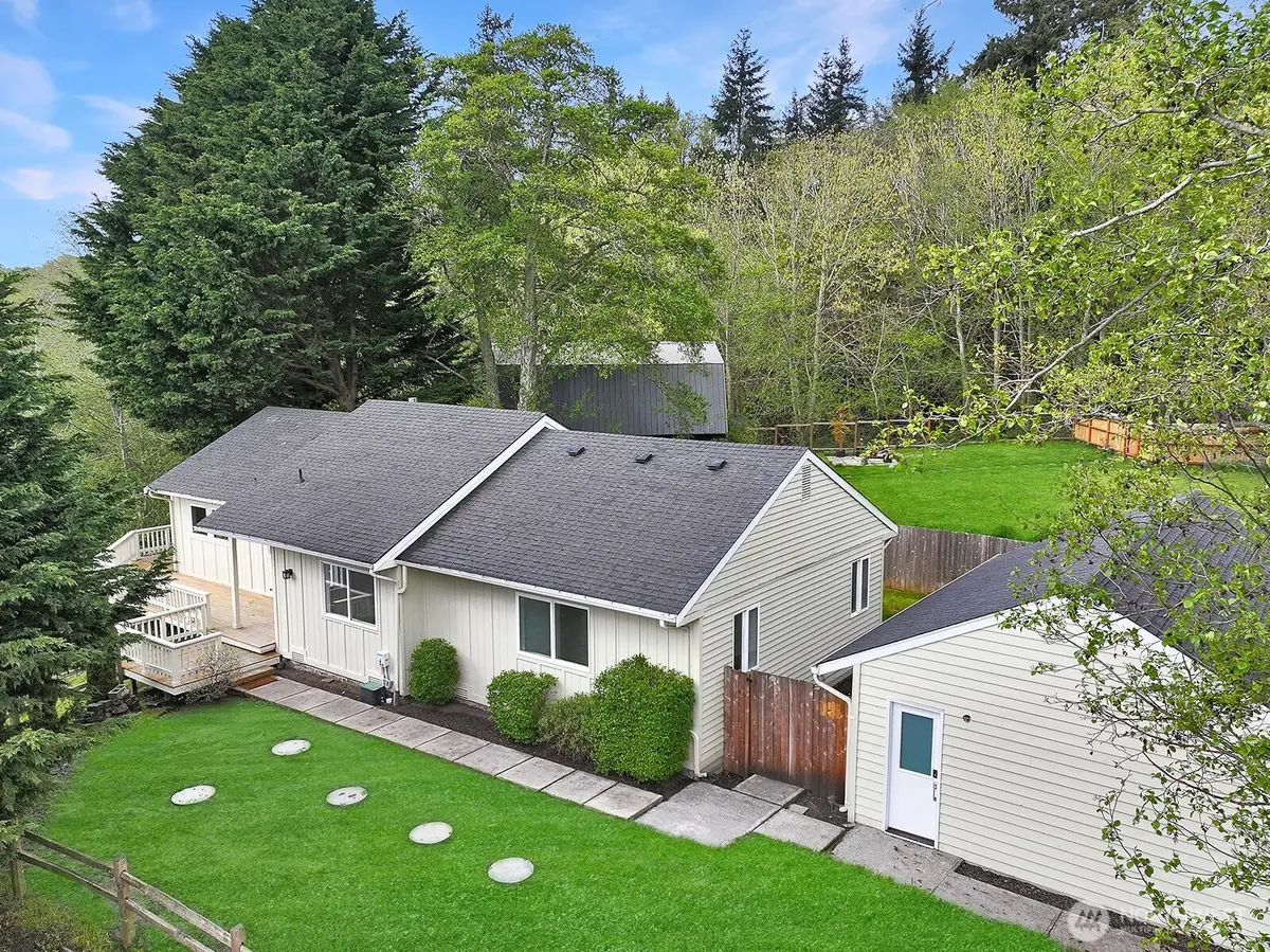 3760 Periwinkle Road, Clinton, WA 98236 - #1