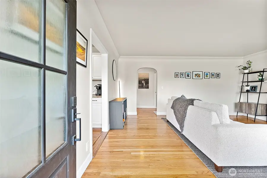 713 4th Avenue Sw, Puyallup, WA 98371 - #3