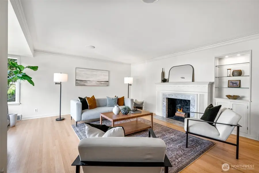 3016 42nd Avenue W, Seattle, WA 98199 - #3