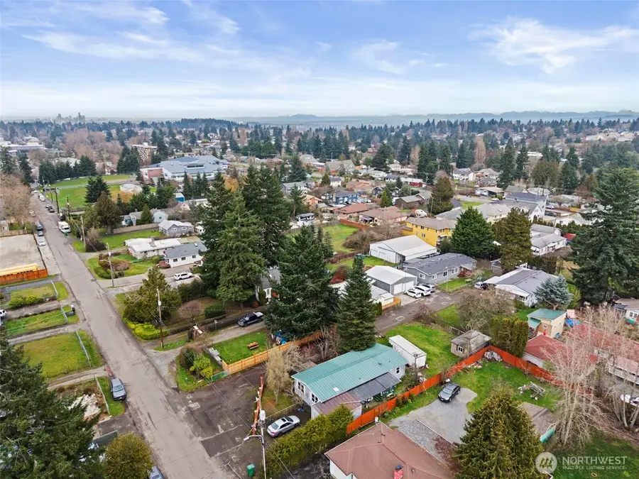 11040 14th Avenue Sw #35, Seattle, WA 98146 - #3