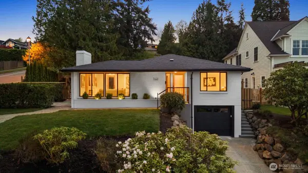 7005 58th Avenue Ne, Seattle, WA 98115