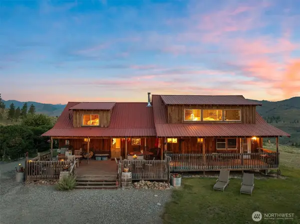 767 Bill Shaw Road, Pateros, WA 98846