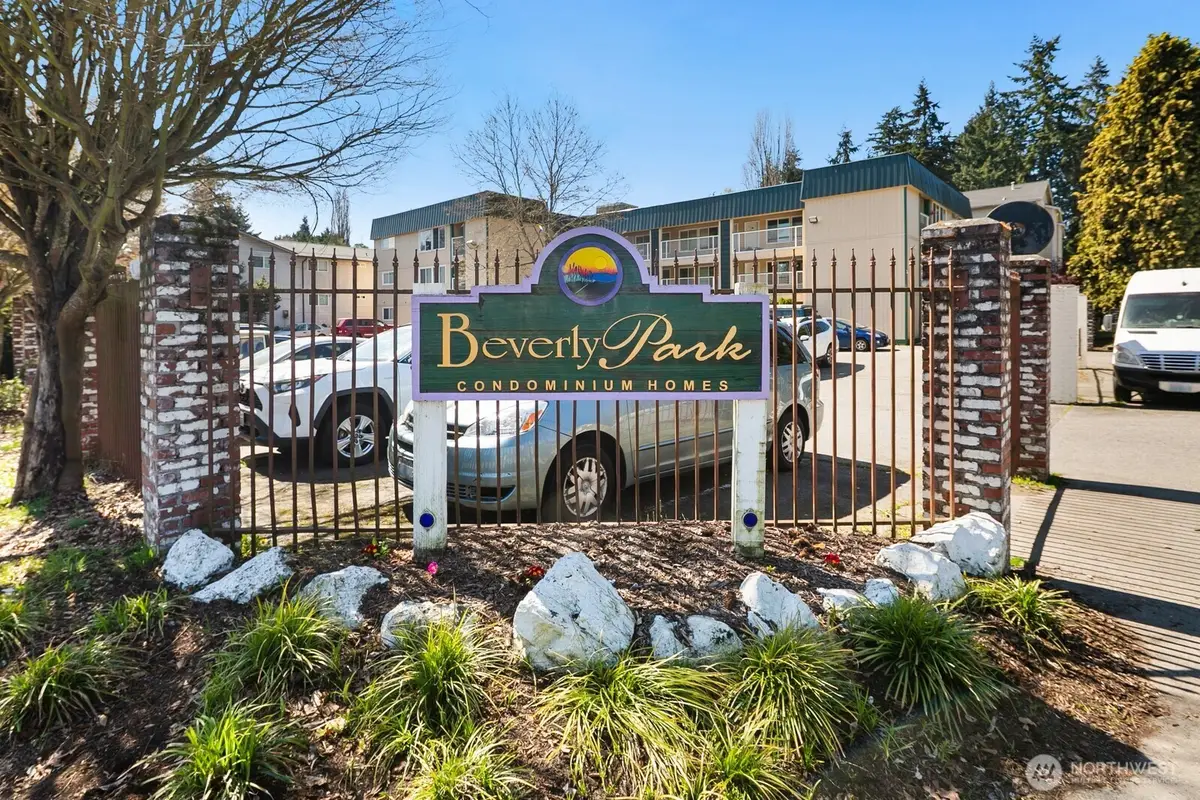 101 SW 119th Street #102, Burien, WA 98146 - #1