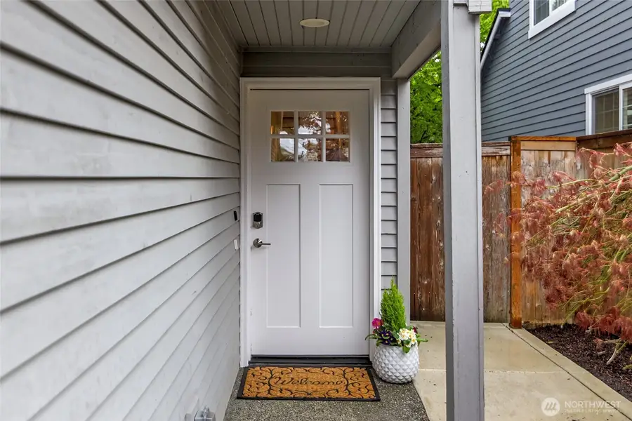 4054 54th Avenue Sw, Seattle, WA 98116 - #2