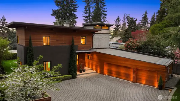 10314 SE 25th Street, Bellevue, WA 98004