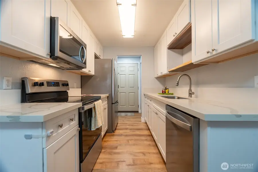 12505 NE 117th Place #J7, Kirkland, WA 98034 - #3