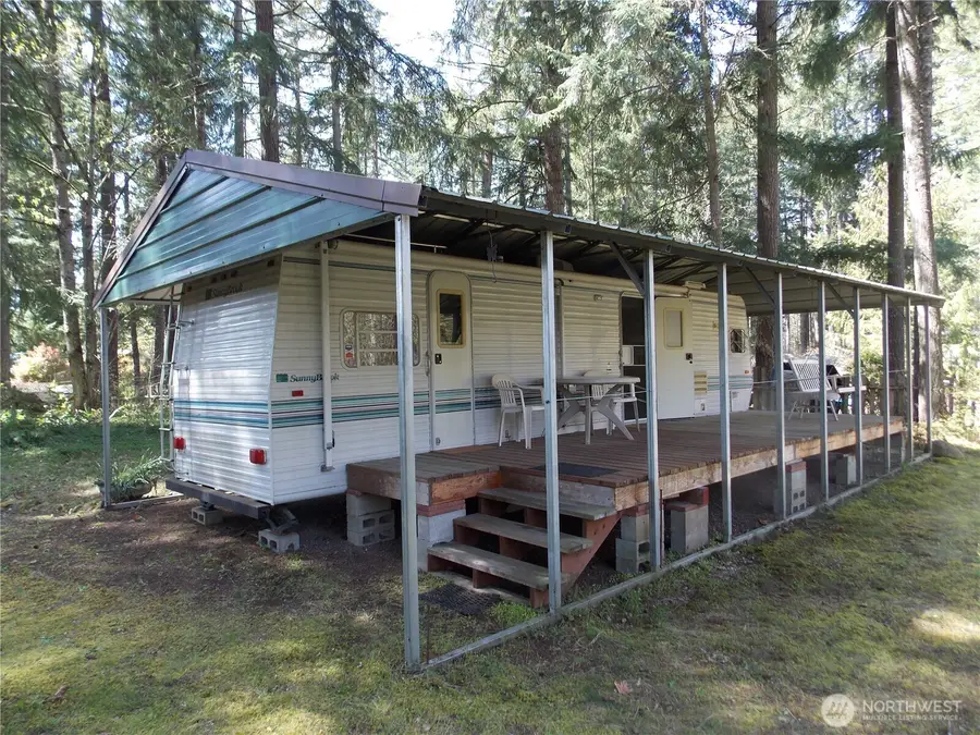 16302 Village Drive Se #20, Rainier, WA 98576 - #3