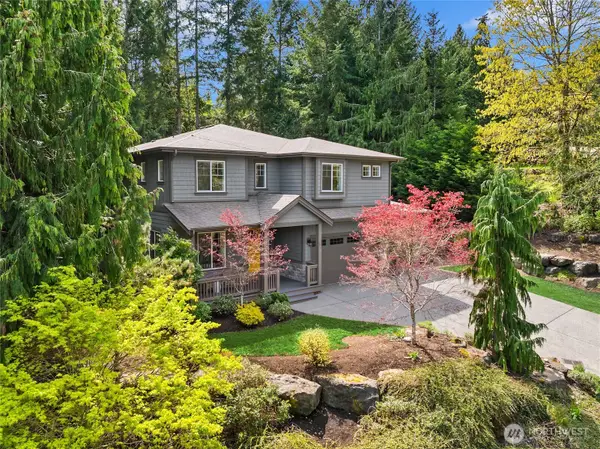 7817 NE Ledgestone Loop, Bainbridge Island, WA 98110