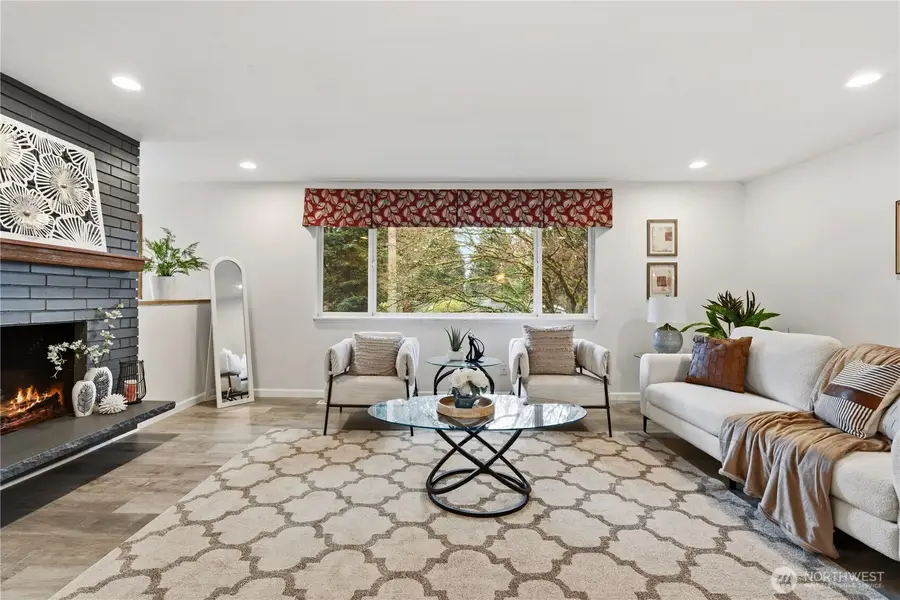 22109 93 Place W, Edmonds, WA 98020 - #3