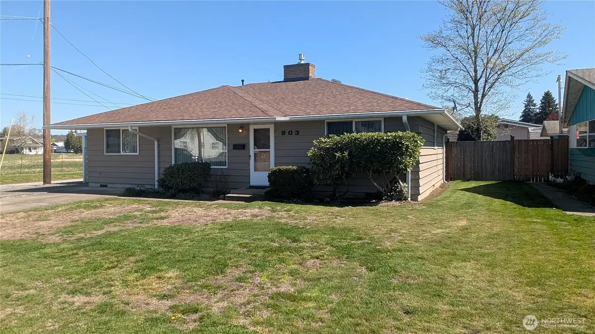 803 13th Street Sw, Puyallup, WA 98371 - #1