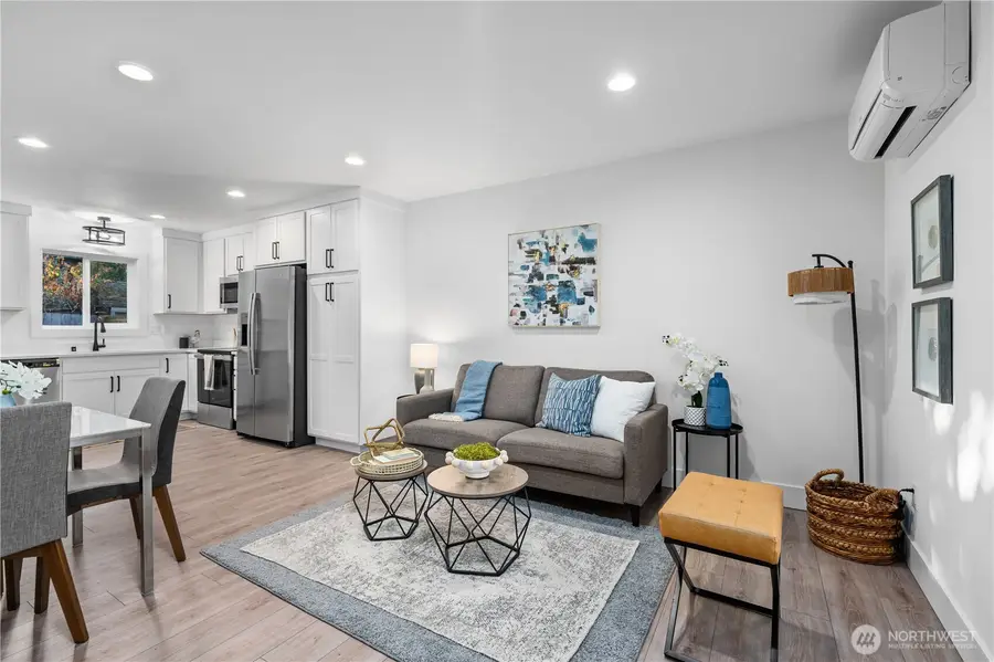 9731 13th Avenue Nw, Seattle, WA 98117 - #3