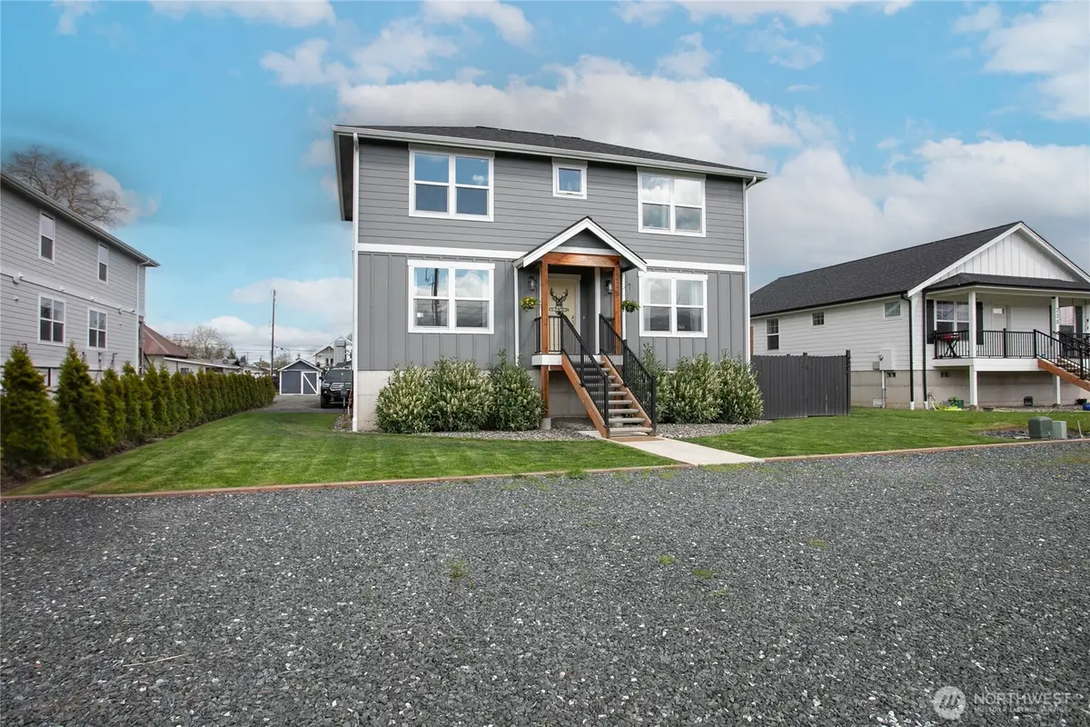 226 Morton Street, Sumas, WA 98295 - #1