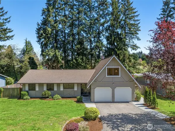 2408 164th Avenue Ne, Bellevue, WA 98008