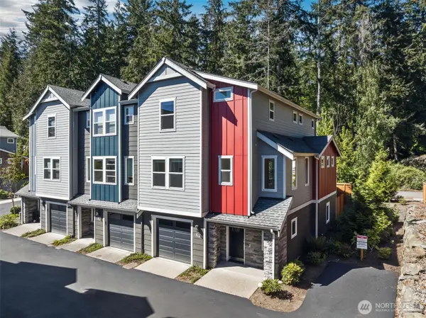 18901 12th Place W #K3, Lynnwood, WA 98036