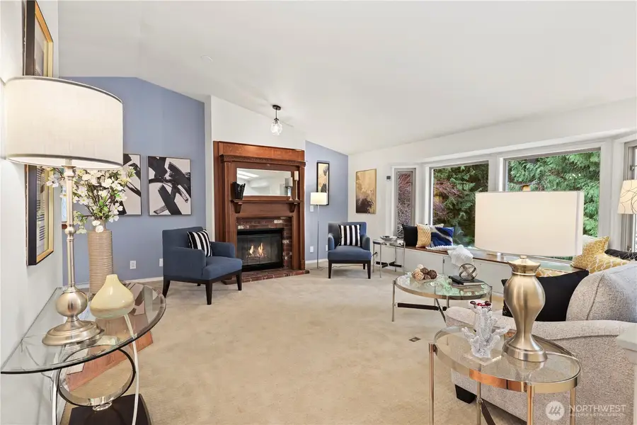 16603 199th Place Ne, Woodinville, WA 98077 - #3