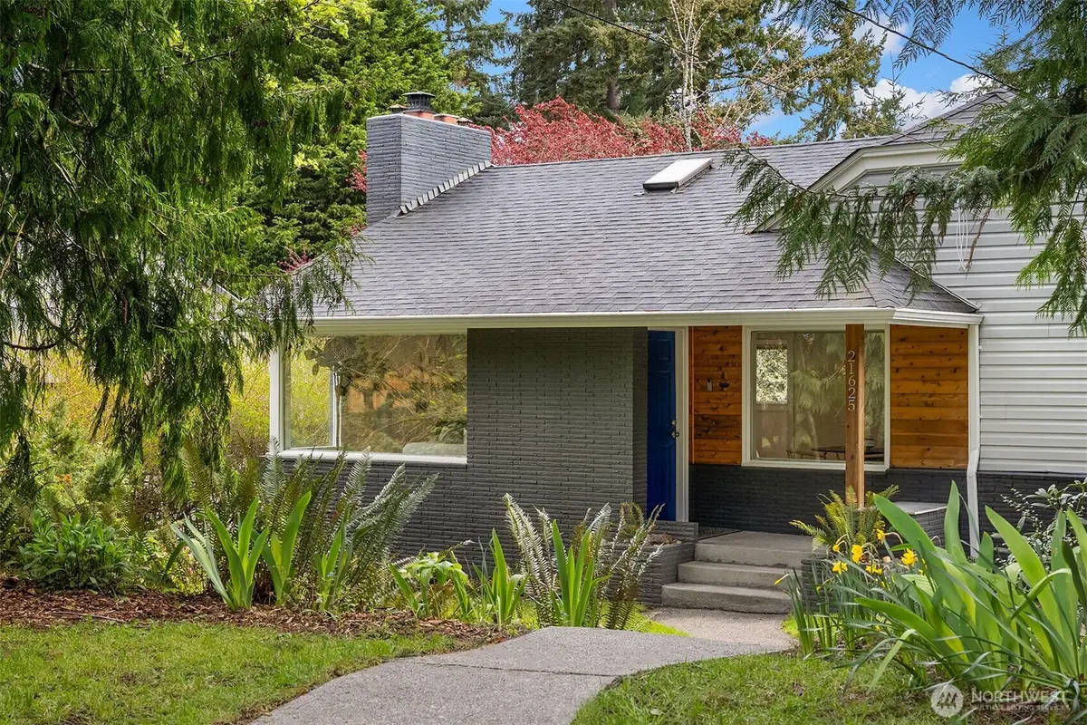 21625 92nd Avenue W, Edmonds, WA 98020 - #1