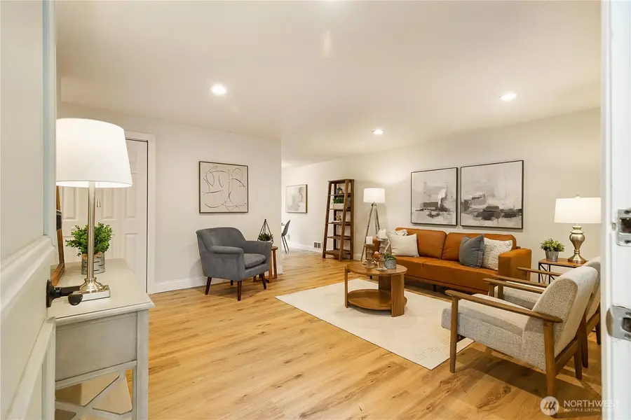 22717 4th Avenue Se, Bothell, WA 98021 - #2