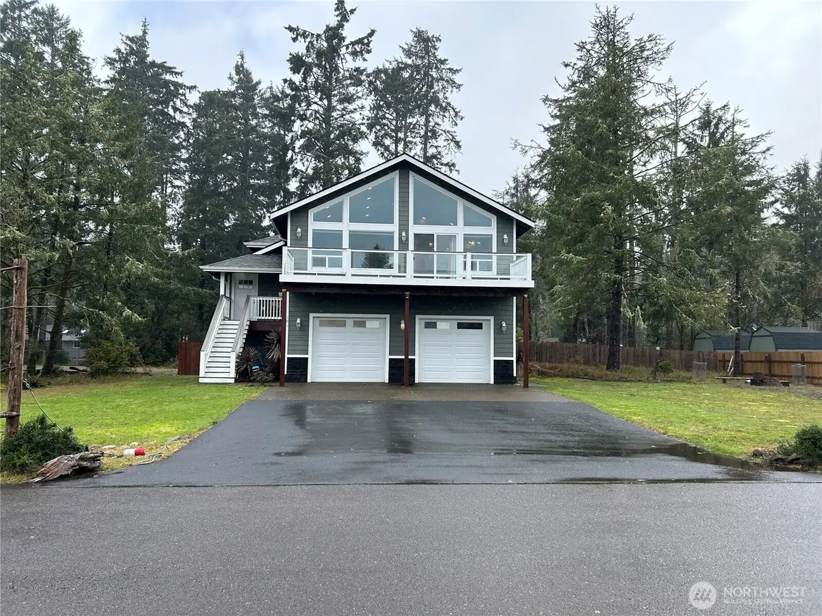 181 Sunrise Avenue Se, Ocean Shores, WA 98569 - #1