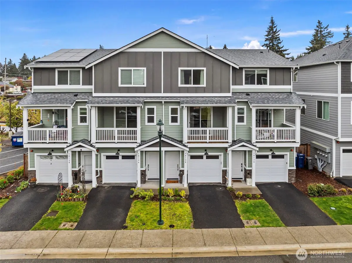 18128 1st Place Sw, Normandy Park, WA 98166 - #1