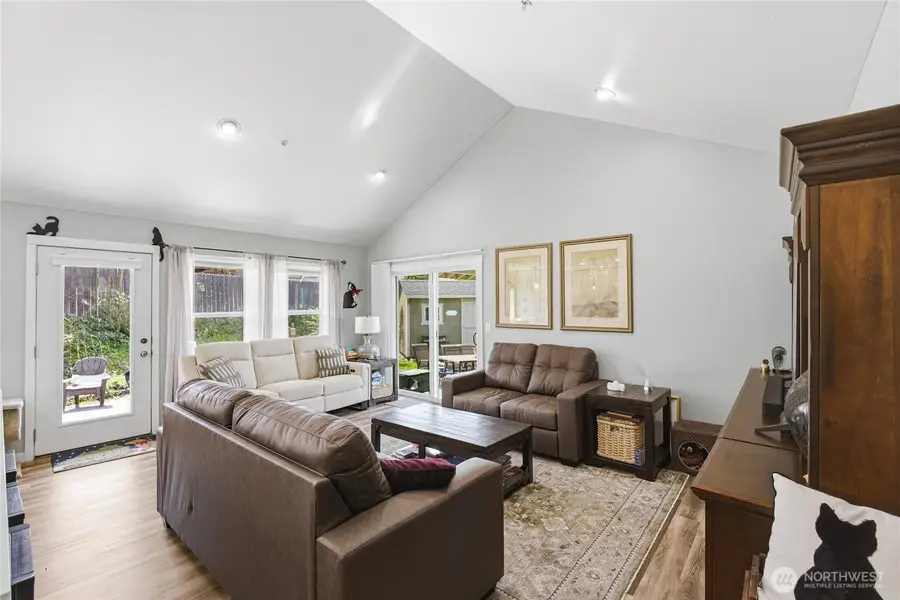 1364 Tractor Loop Road, East Wenatchee, WA 98802 - #2