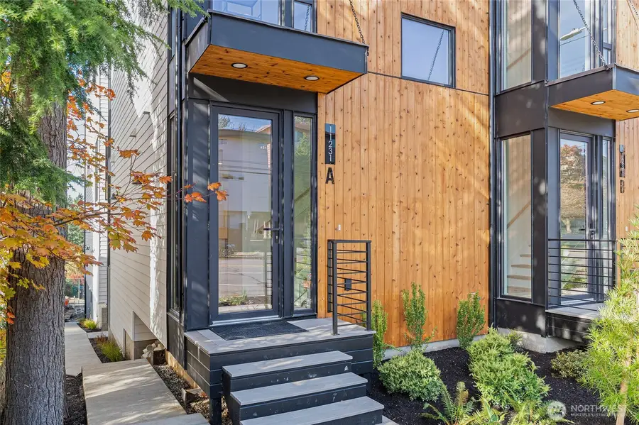 11231 Greenwood Avenue N #A, Seattle, WA 98133 - #3