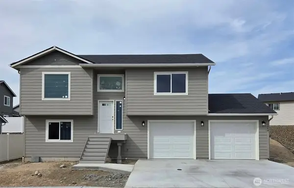 1349 Juno Street Se, East Wenatchee, WA 98802
