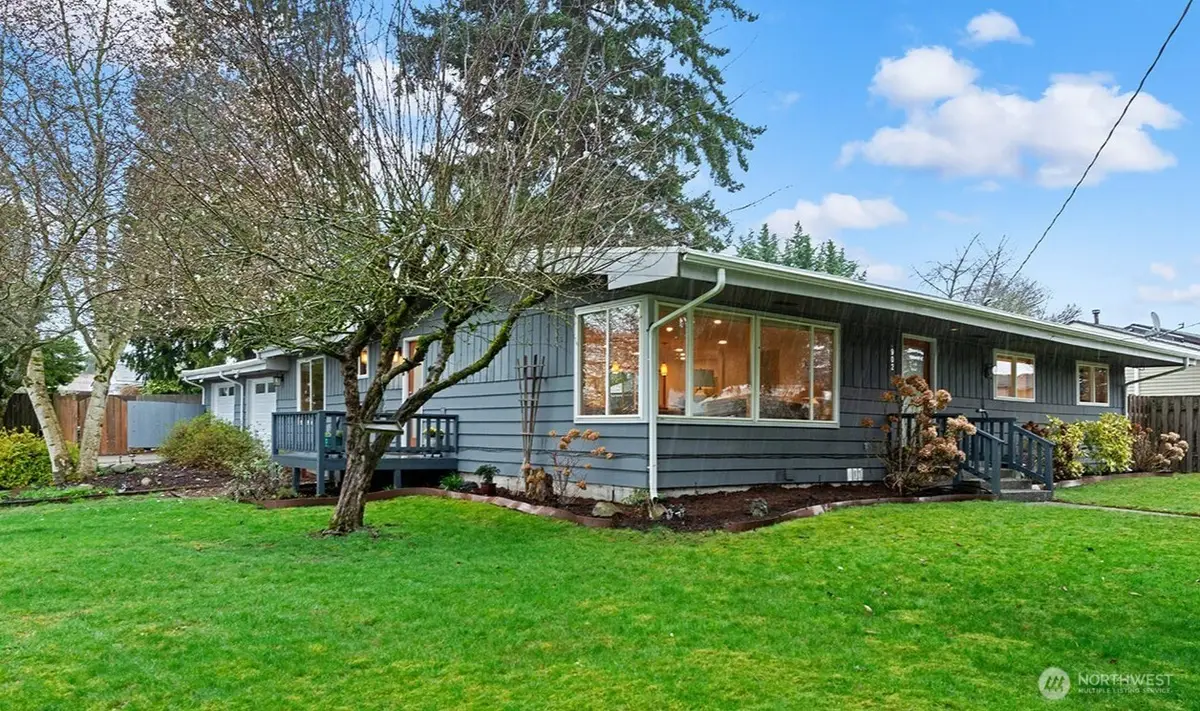 4902 NE 7th Place, Renton, WA 98059 - #1