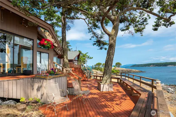 190 Island Drive, Friday Harbor, WA 98250