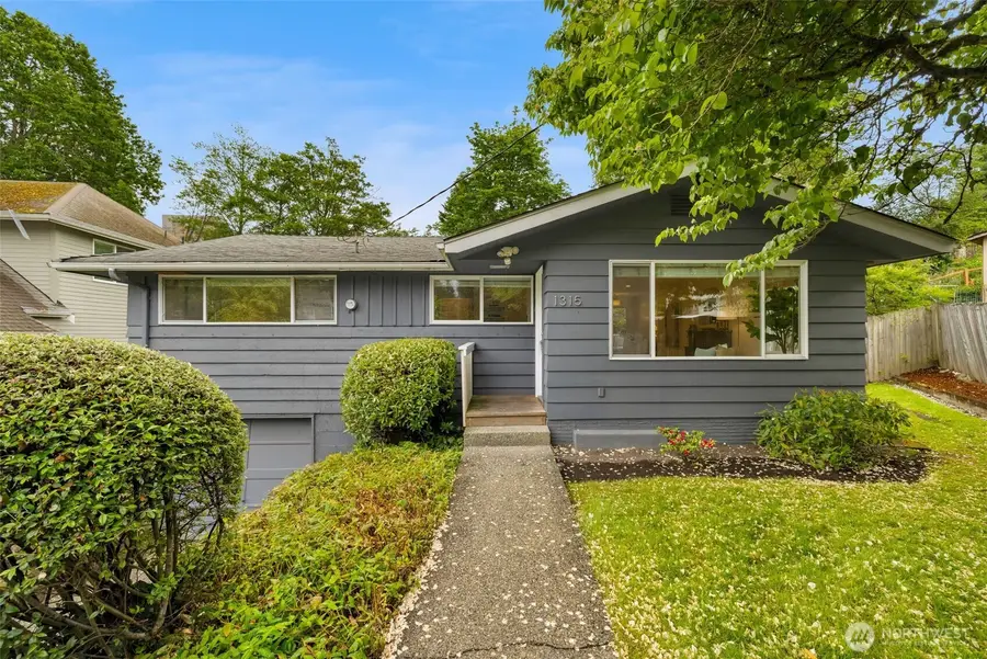1315 102nd Avenue Ne, Bellevue, WA 98004 - #2