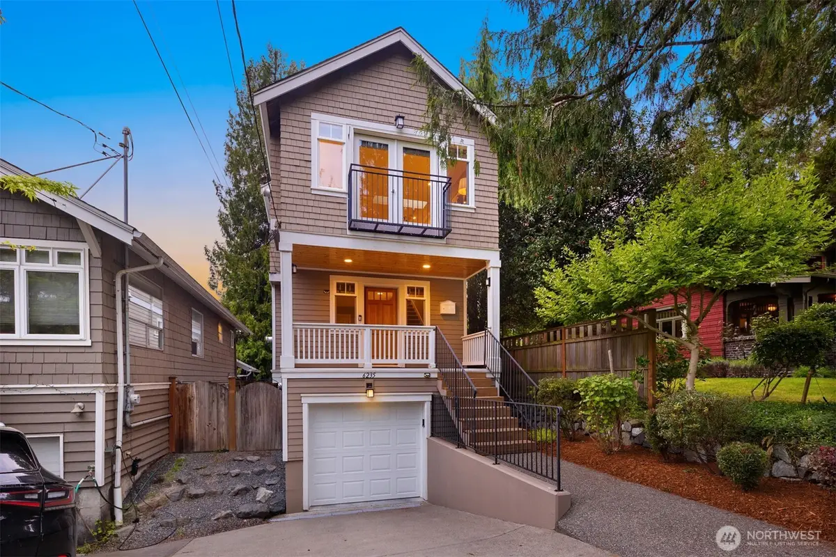 6235 31st Avenue Ne, Seattle, WA 98115 - #1