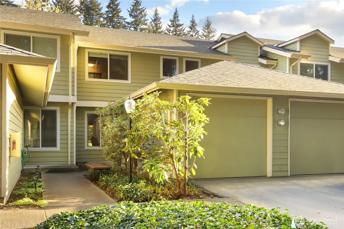 3957 NW Fairway Lane, Bremerton, WA 98312 - #1