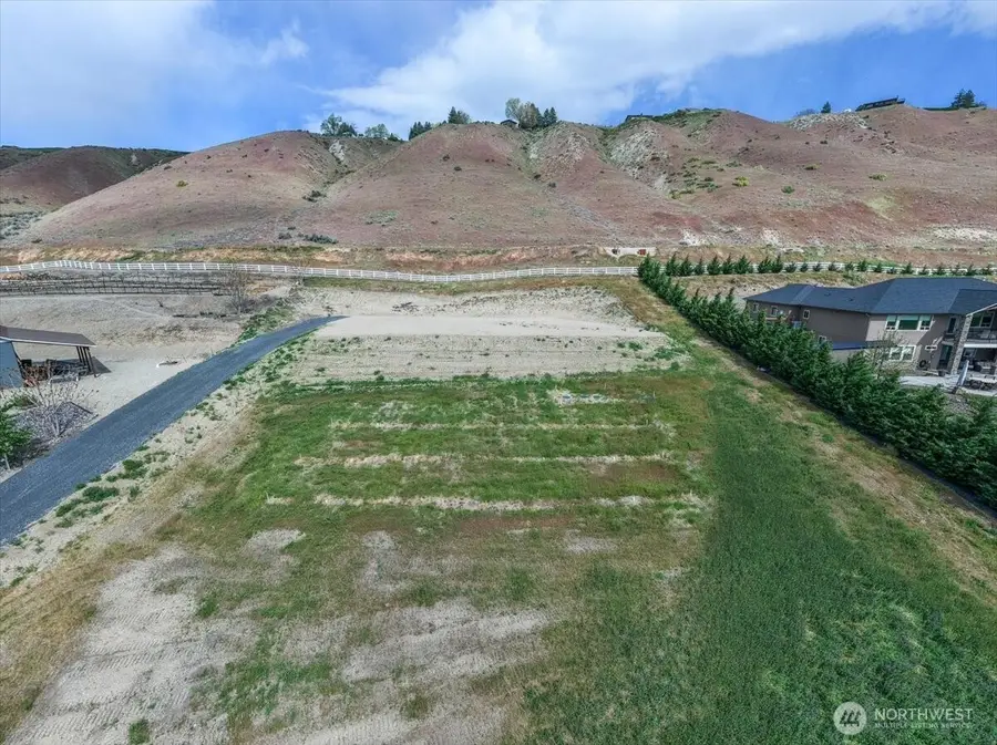 3085 Martin Place #7, East Wenatchee, WA 98802 - #2